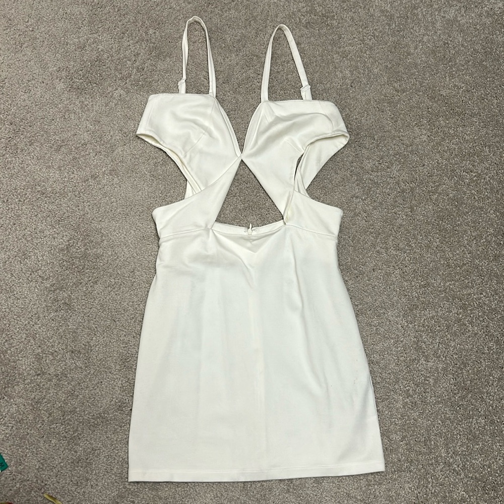 Forever 21 cut out dress